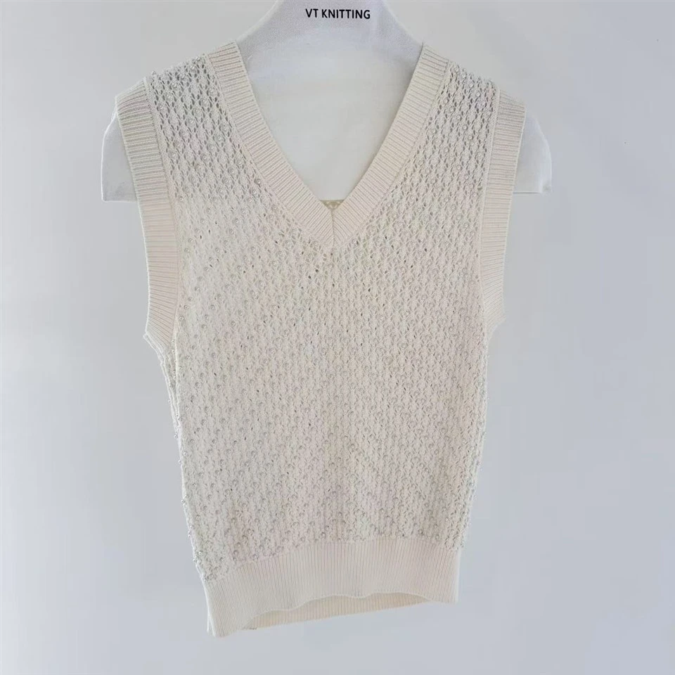 High End Ladies Designer Knitting Tops High End Ladies Designer Knitting Tops